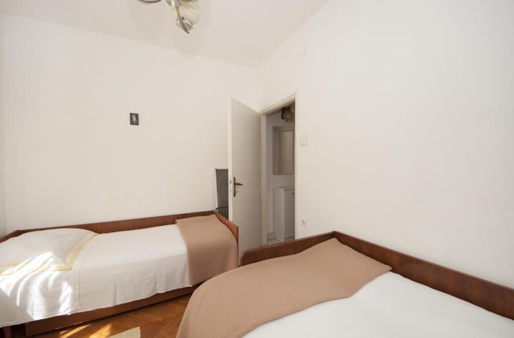 Apartments Gorana Splitska Room photo